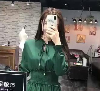 这个动作可以有效瘦全身每天五组每组五分钟.