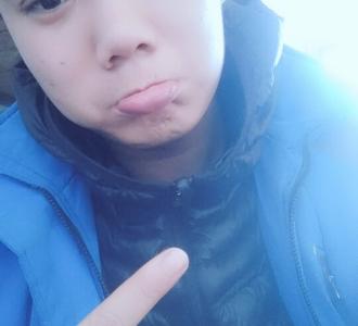 【近距离吃奶冰】视频直播-YY