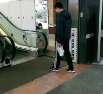 唢呐独奏绣金匾听听干净不干净