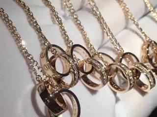 最近很火爆刘涛同款 肖邦手镯