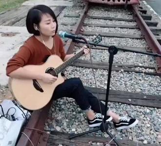 【流浪歌手佳宝喜欢的双击屏幕】视频直播-YY