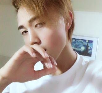 最喜欢最美情侣的社会摇了