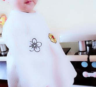 出门之前照照镜子.擦擦我的鞋.后面实在不.