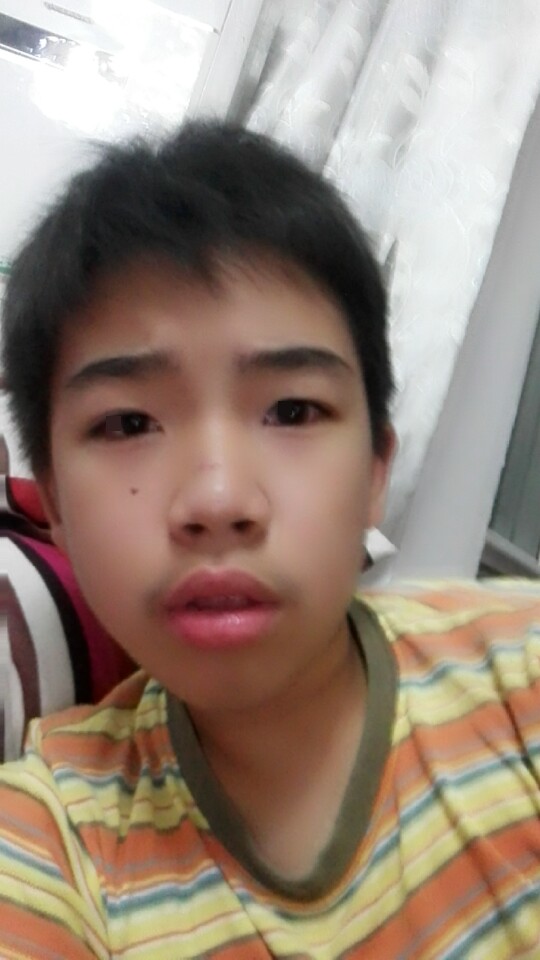 王摆摆丶最新直播作品全集_王摆摆丶照片及背