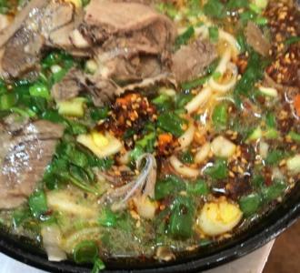 豫郏白龙饸饹面客服9分享的小视频