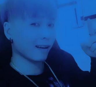 三人版本红日mv_三人版本红日mp3_三人版本