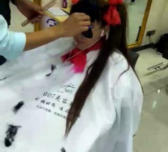 社会你蝎子姐,人丑批话多,原创社会摇