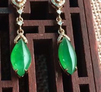 【老板为什么叫我玩火山小视频自己看吧】视频