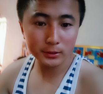 师傅原创激光雨。 牌牌琦 大伟 牌牌琦.