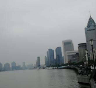 要不要做我女朋友~王极,现场还有几首他的.