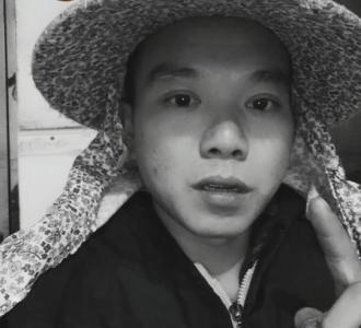 【雷红。土豪。中国歪歪音乐有钱你我有一个亿