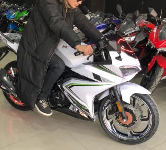 【#一起涨知识#最火俄舞舞步教学第一部分】