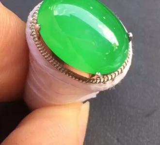 【吃鸡爪子的小孩*^o^* #年度我最会玩#】视频