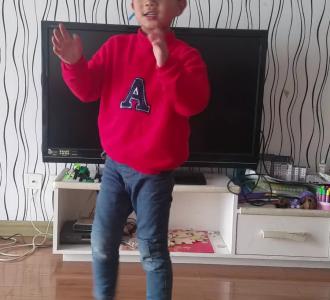 【c哩c哩舞蹈】视频直播-YY