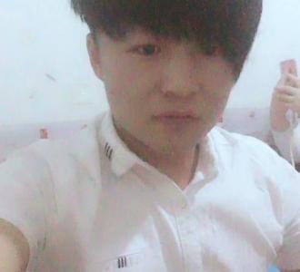 【伤感文字控分享的小视频】视频直播-YY