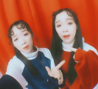 【穷直播穷开心】视频直播-YY