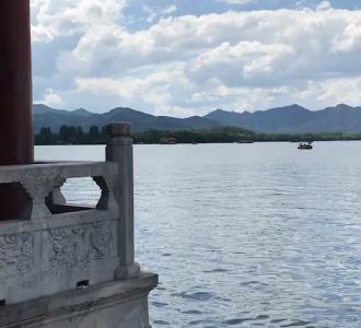 欢迎加入谢文东4免费观看群,群号码:34.