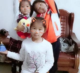 最喜欢最美情侣的社会摇了