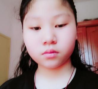 一招治愈口腔溃疡西红柿切开加俩仨颗野菊花.