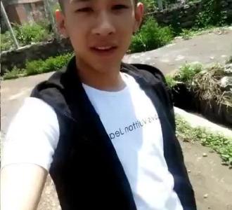 手游吃鸡分享的小视频
