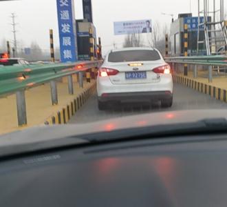 【有什么游戏可以赚钱的】视频直播-YY