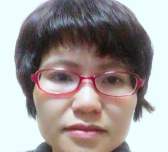 【放假就是解放天性化什么妆,搭配什么衣服,就