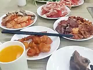 【#吃吃吃发泄大赛#关注快手号27640020,】视