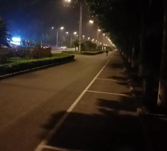 唐山网红薛三与四嫂子