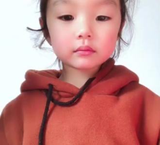 【哈布斯堡时间分享的小视频】视频直播-YY