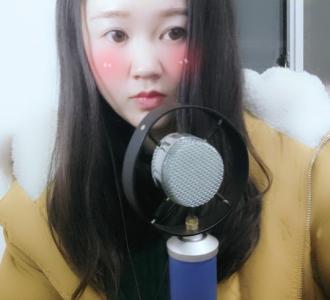 【女装大佬的脸加小肥手也是没谁了小可爱们要