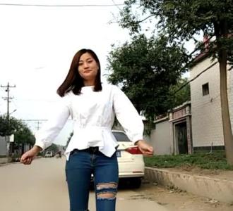 【做火摩托摇第二段】视频直播-YY