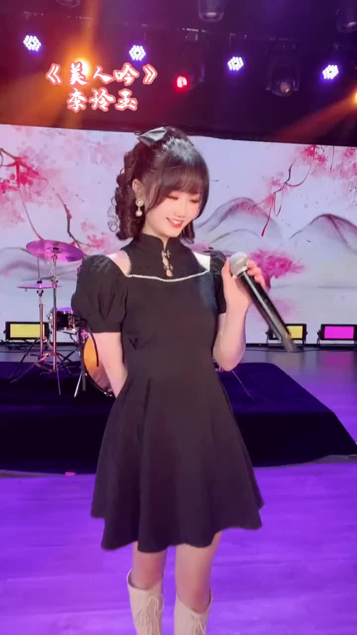 一旦发现自己瘦了一点，就想吃顿好的庆祝一下！