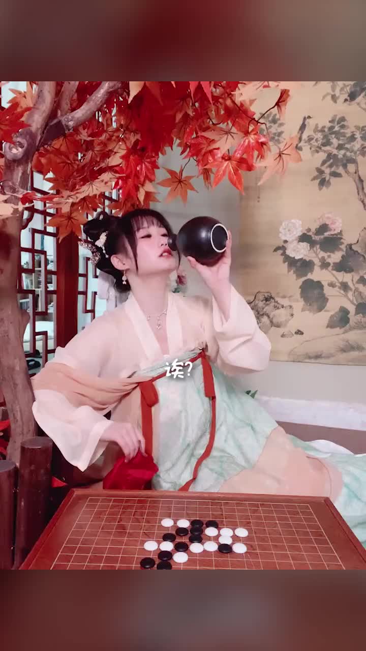 听说喝酒和被爱是变回小朋友的唯一办法？