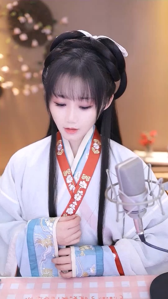 #yy女神#我离女神也就差一点了，差一点你的投票